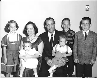 small_family about 1961.webp